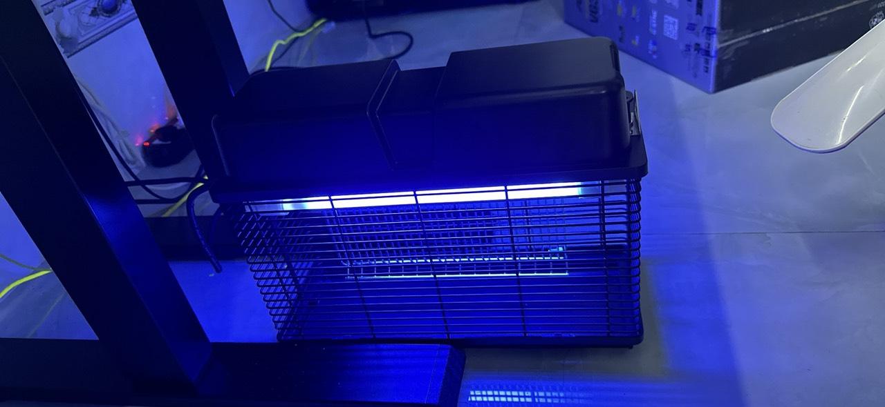 So sánh với đèn công suất lớn