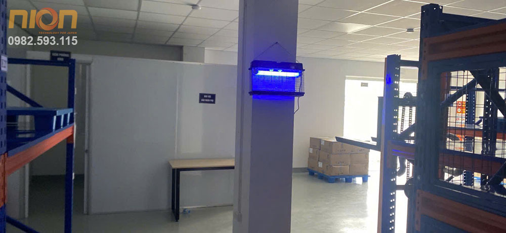 Đèn bắt muỗi Nion CN30 – Giải Pháp Bắt Muỗi Chuẩn GSP Cho Kho Công Ty Dược Phẩm TV Tại Song Phương, Sơn Đồng, Hà Nội